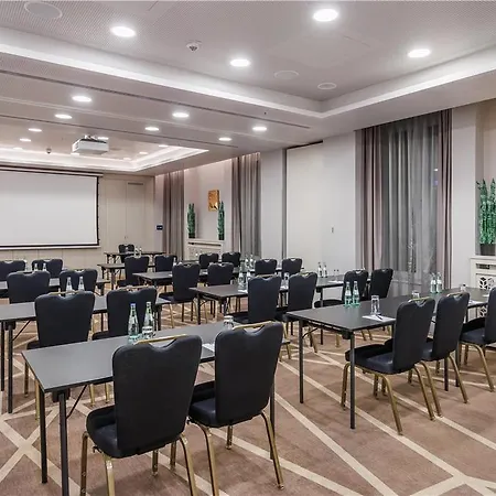 Park Plaza Hotel
