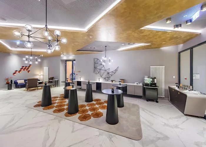 纽伦堡公园广场酒店 4*