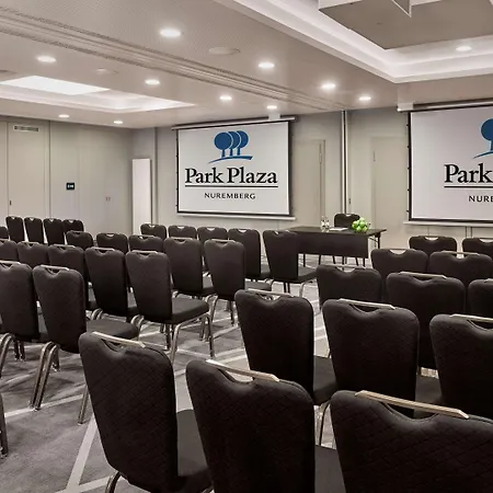 Park Plaza 4*