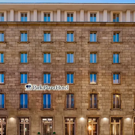 Hotel Park Plaza 4*