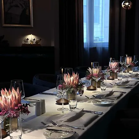Park Plaza Hotel