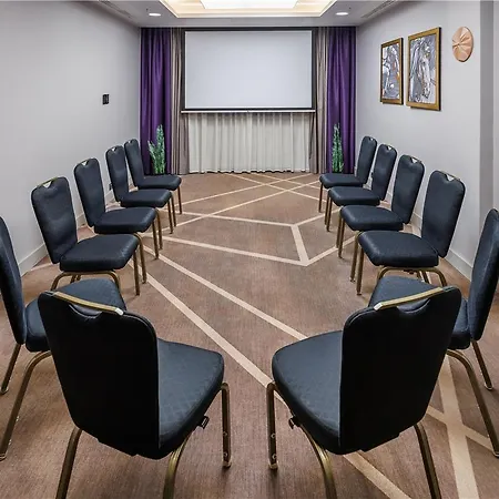 Park Plaza Hotel
