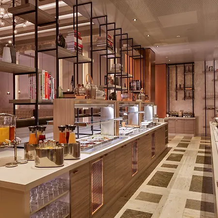 Park Plaza Hotel